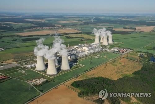  S. Korea wins US$18.2 bln deal to build nuclear reactors in Czech power plant