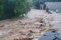 Torrential rains batter South Chungcheong Province, triggering flood warnings, evacuations