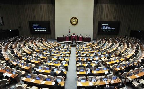 (LEAD) L'Assemblée nationale adopte un budget record de 607.700 Mds de wons pour 2022