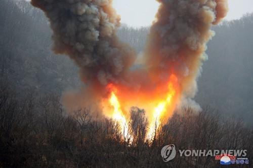 La Corée du Nord a effectué des exercices de simulation de contre-attaque nucléaire tactique les 18 et 19 mars, a rapporté le lundi 20 mars 2023 l'Agence centrale de presse nord-coréenne (KCNA). (Utilisation en Corée du Sud uniquement et redistribution interdite)