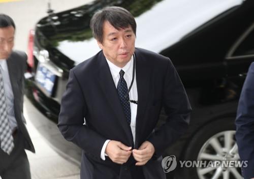 韓国外交部　日本公使呼び外交青書の内容に抗議