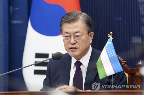 韓国 ウズベキスタン首脳 貿易協定の交渉開始で合意 聯合ニュース