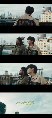 「ｏｎ　ｔｈｅ　ｓｔｒｅｅｔ」のＭＶのシーン（ビッグヒットミュージック提供）＝（聯合ニュース）≪転載・転用禁止≫