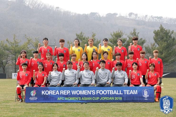 AFC 아시안컵에 참가한 한국 여자축구 대표팀 선수단 