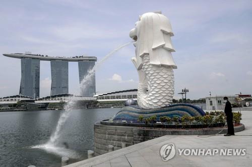 싱가포르의 여행 명소인 마리나베이샌즈호텔