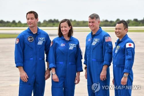'크루-2' 임무를 수행할 미국, 일본, 프랑스 우주비행사 4명