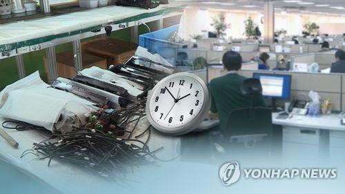 52시간제 중소기업 부담↑…신규채용 '미지수'(CG)