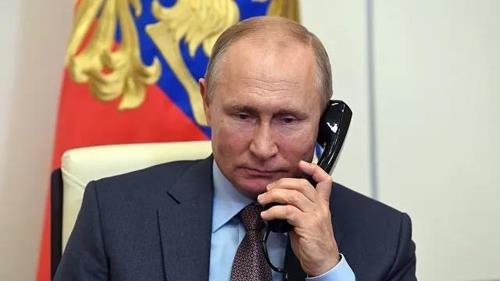 푸틴, 미셸 EU의장과 통화…"젤렌스키 대통령과 직접 회담 일러"