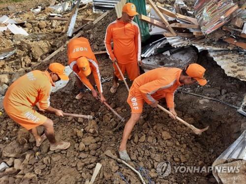 인도 동북부 철도 건설현장서 산사태…"14명 사망 수십명 실종"