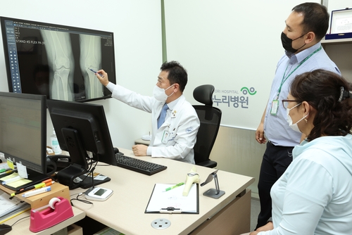 강남구 해외 '온라인 의료 상담회' 성과…1호 환자 입국