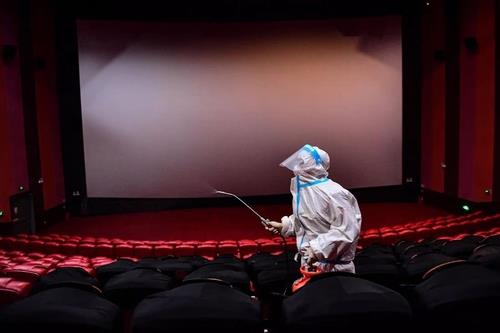 코로나19 방역하는 중국 영화관