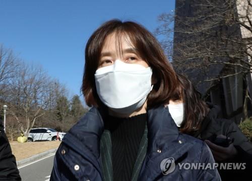 검찰, '尹 찍어내기 감찰 의혹' 박은정 휴대전화 압수수색