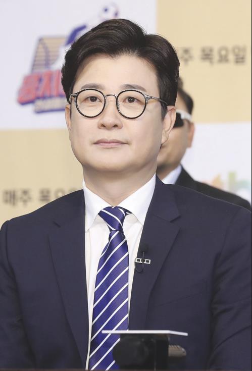 "스포츠 중계 선호 채널 1위는 SBS…신뢰 가는 MC는 김성주"