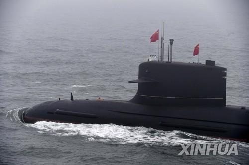 "中잠수함, 남중국해서 외국군함 발견시 전투모드로 훈련"