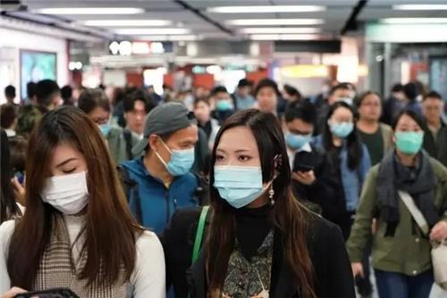 N95 마스크 대신 일반 마스크 착용한 중국인들