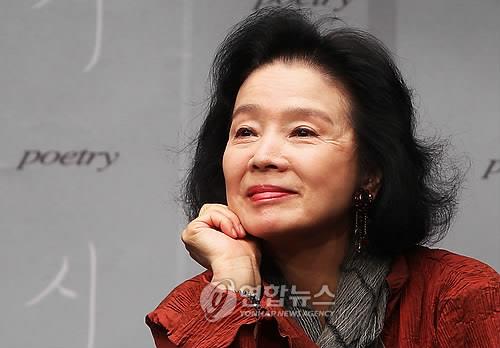 윤정희, 프랑스서 가족장으로…"꿈꾸듯 편한 얼굴로 떠나"(종합2보)