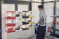 '예술 같은 신발 관리'…LG 스타일러 슈케이스·슈케어 출시