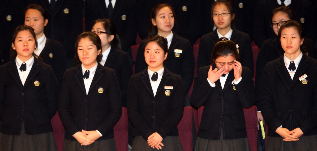 졸업식에 참석한 서울 국악고 학생들. 2010년 [연합뉴스 자료사진]