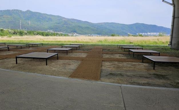 평산공원 낙동강교 아래 피크닉장