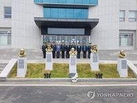 대통령실, 홍범도 흉상 논란에 "국방부ㆍ육사가 잘 검토해 결정"