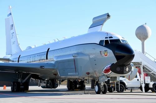 RC-135U 정찰기