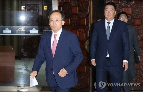 與, 7개 상임위원장 수용키로…원 구성 마무리 수순