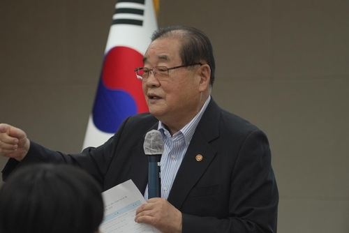 광복회장 "광복절 행사에 못 가…건국절 추구 태도 바꿔야"