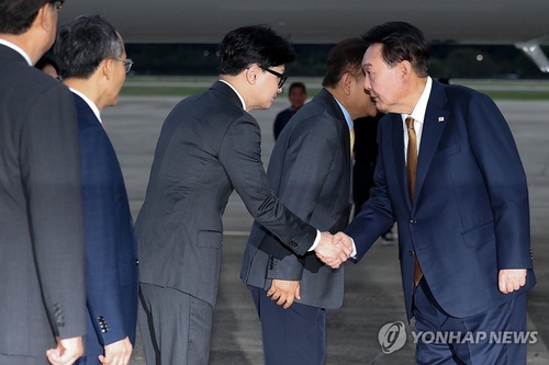 尹·韓 독대에 용산 '난색'…韓 "조속히 만나야"