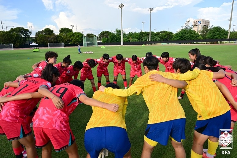 지난해 FIFA U-17 여자 월드컵 당시 한국 대표팀의 훈련 모습.