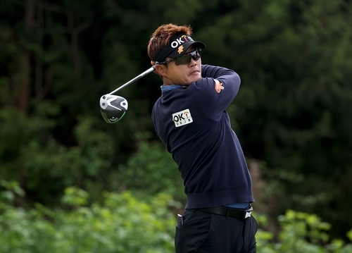 이태희의 KPGA 클래식 2라운드 경기 모습