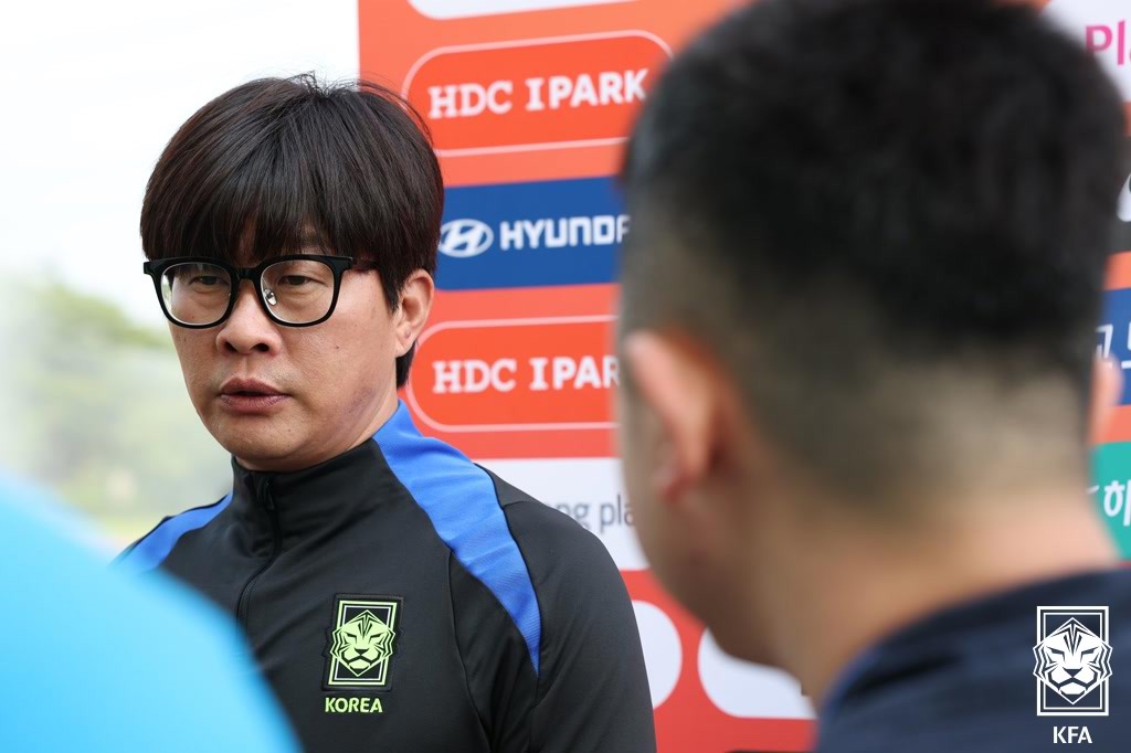 홈 데뷔 앞둔 여자축구 신상우 감독 "당연히 공격적인 축구로!"