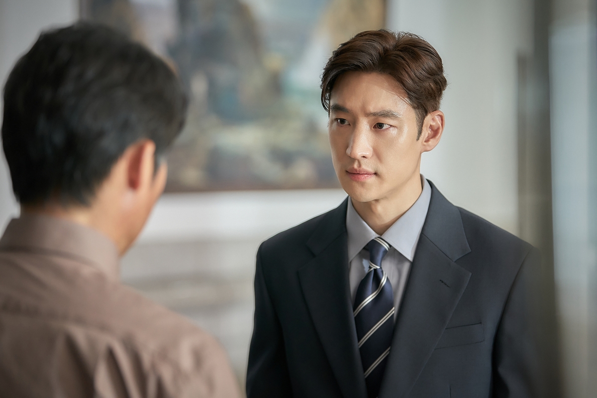 영화 '소주전쟁' 속 배우 이제훈