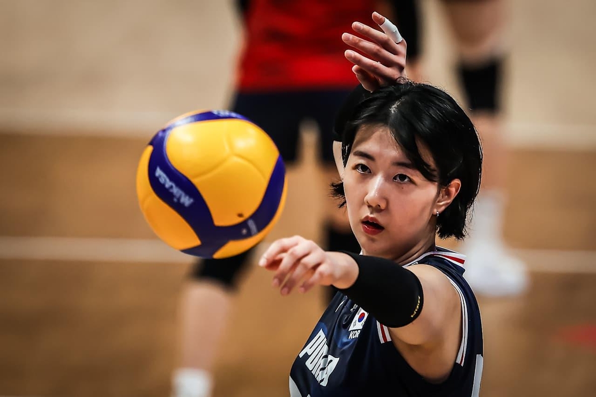 한국 여자배구 대표팀의 주장 강소휘