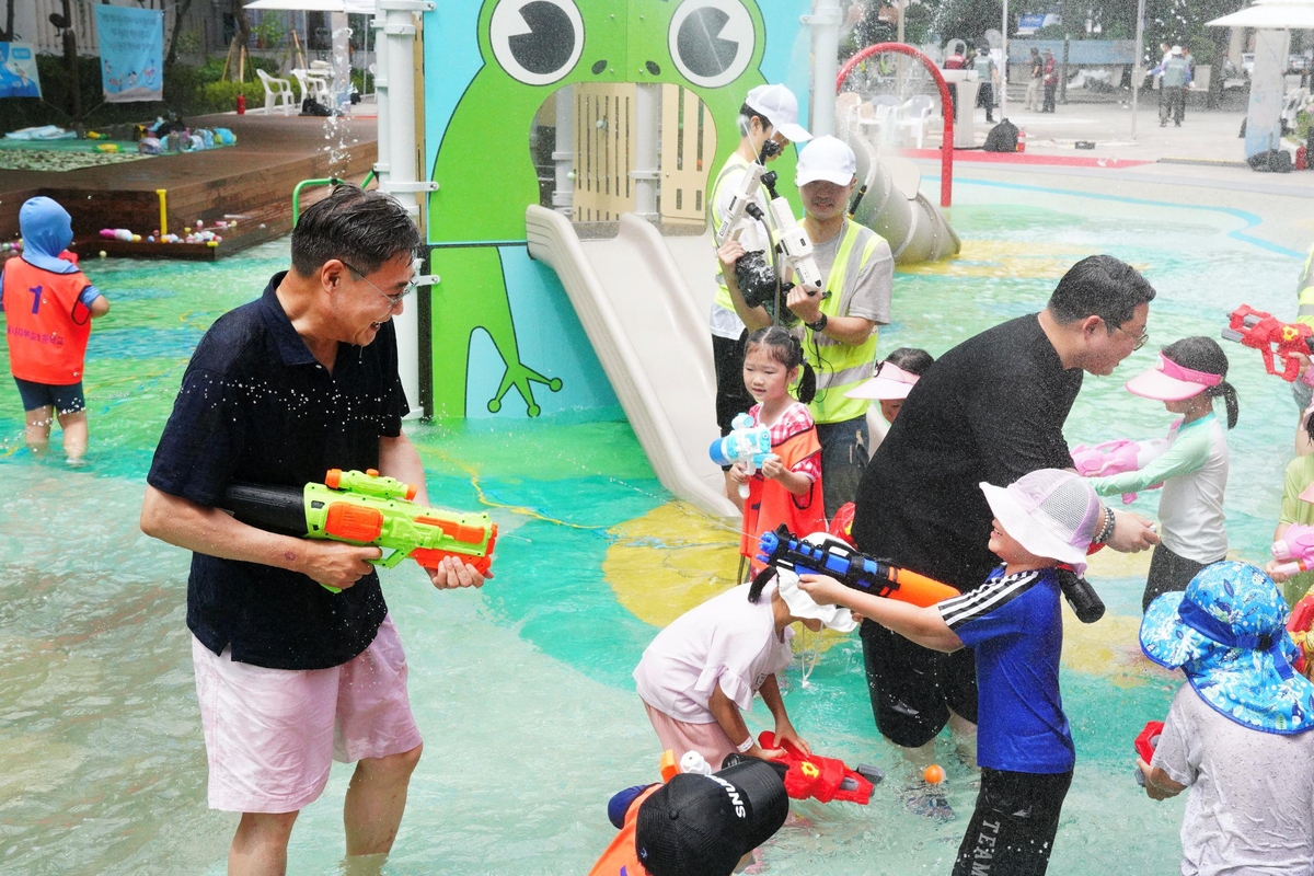 종로구, 공원 물놀이장 4곳 14일 개장…앱으로 혼잡도 확인
