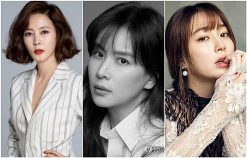 '신비주의' 베일 벗는 4050 여배우들…유튜브·예능도 점령
