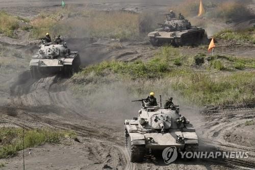 군사 훈련하는 대만군