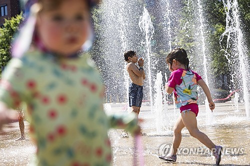 폭염에 '차 안 아동 열사병' 경보…미국서 벌써 9명 …