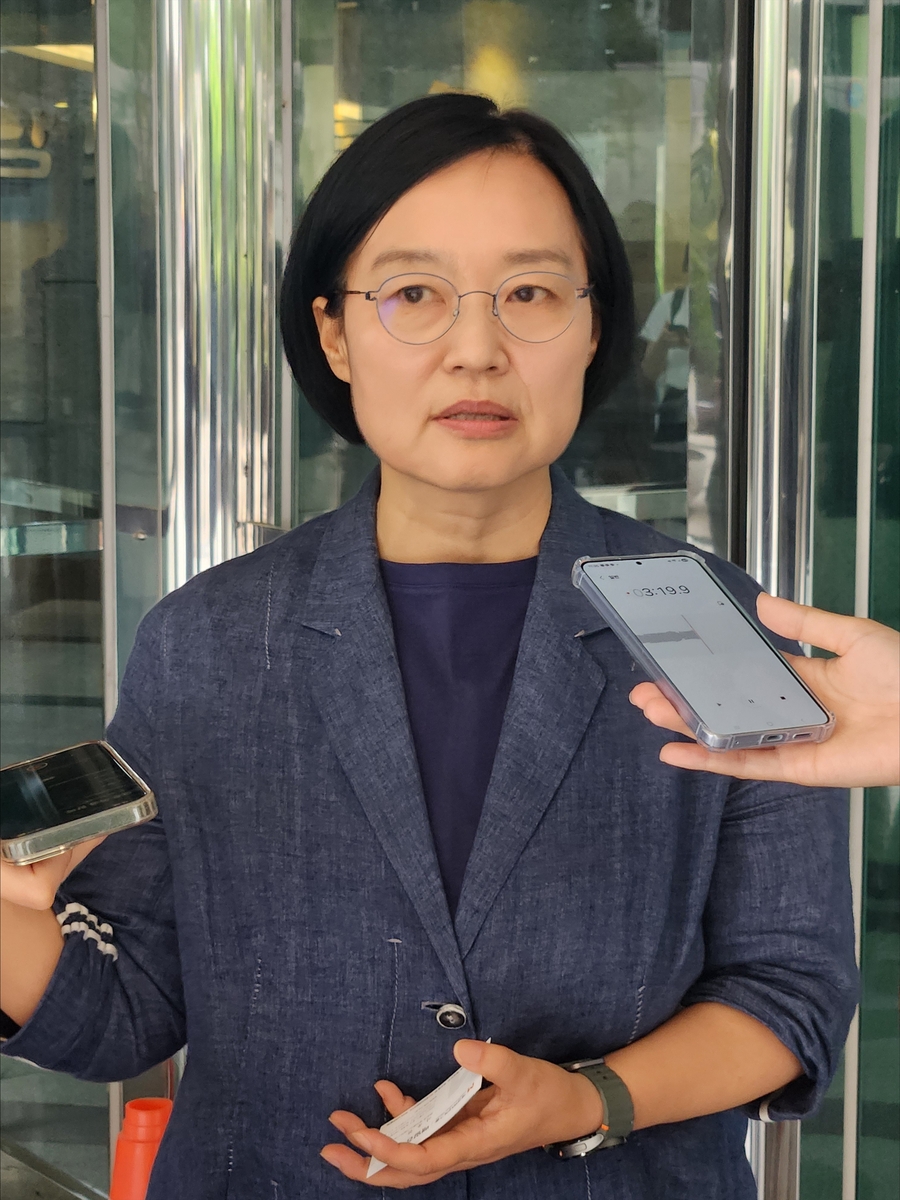 한성숙 "네이버 주식매각, 공직자 결심순간에 정했어야 할 부분"