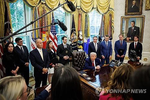 미국 에너지부 "2030년 연간 정전 800시간으로 급…