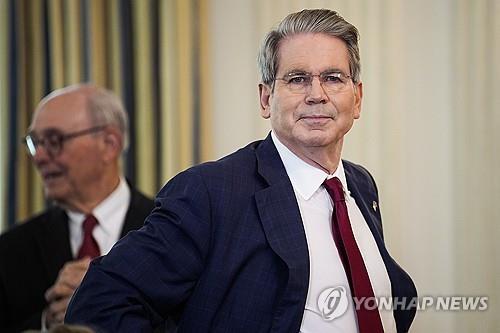베선트 미국 재무장관 "은행 이중 자본규제 폐지 검토해…