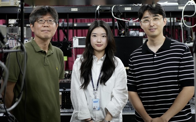 삼성전자·포스텍, 스마트폰 