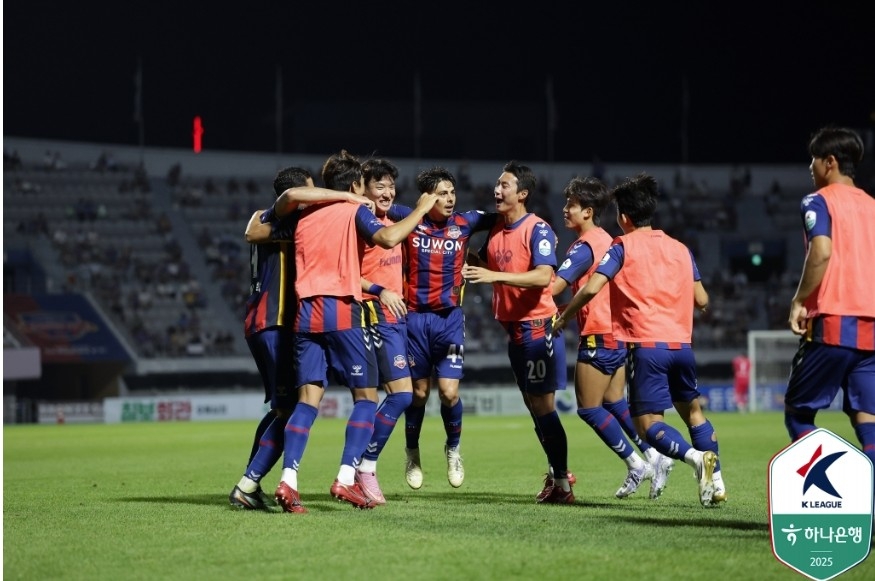 꼴찌에서 어느덧 파이널A 바라보는 수원FC…여름 이적생 