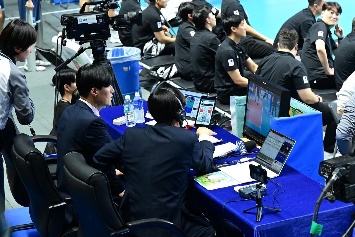 프로배구 비디오 판독 장면