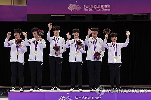2022 항저우 아시안게임에서 전승 우승을 거둔 리그 오브 레전드 대표팀