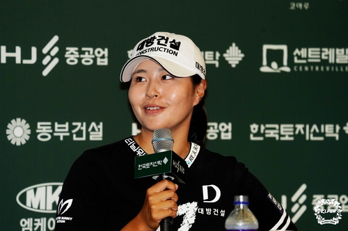 동부건설ㆍ한국토지신탁 챔피언십 공식 기자회견에 나선 성유진.