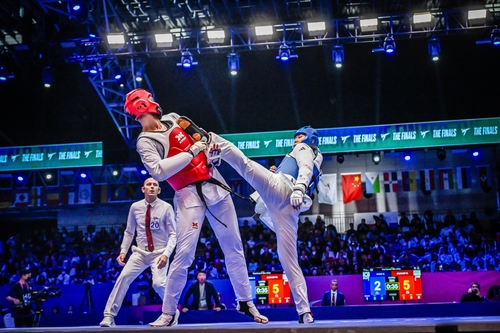 체급 올리고도 세계태권도선수권 제패 강상현 "물음표 지웠다"