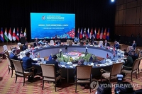 아세안 국방장관회의 폐막…'단결 촉구' 25개 조항 공동 선언