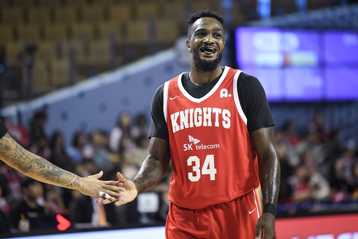 '32점 12리바운드' SK 워니 "팀원들 덕분에 더 적극적으로"