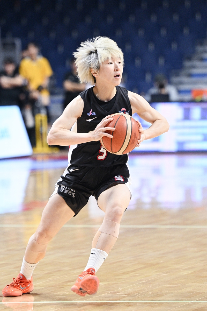 여자농구 BNK, KB에 2점 차 신승…안혜지·김소니아 더블더블