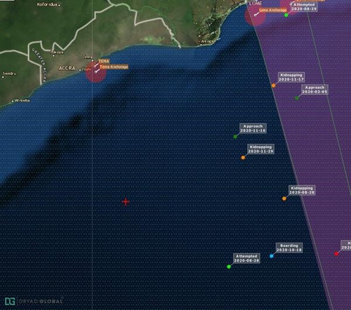 La imagen, capturada de la página web de Dryad Global, muestra el lugar (en círculo rojo) donde fueron secuestrados, el 20 de mayo de 2021 (hora local), un capitán surcoreano y cuatro miembros de la tripulación de un buque de pesca, en aguas frente a Ghana. (Prohibida su reventa y archivo)